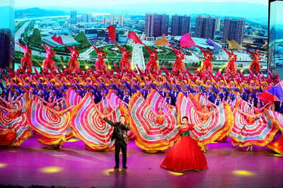 歌頌新時(shí)代，放歌開發(fā)區(qū)——經(jīng)開區(qū)大型文藝晚會(huì)彰顯文藝創(chuàng)作新活力