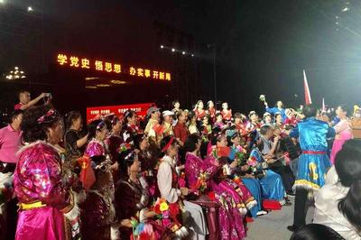 歌聲里的百年征程 千名勞動者唱響黨史，文藝創作續新篇